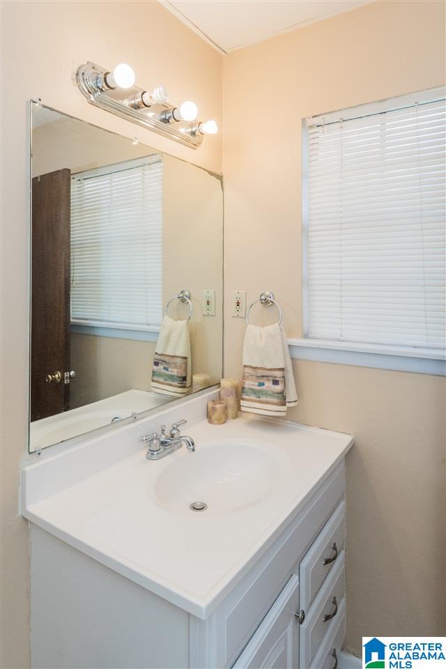 81 Ivanhoe Lane Calera, AL 35040 - Photo 11 of 29