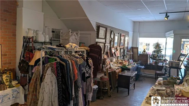 $1,050 | 44 East Main Street, Westfield, NY 14787