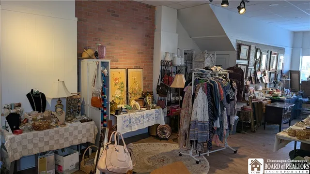 $1,050 | 44 East Main Street, Westfield, NY 14787