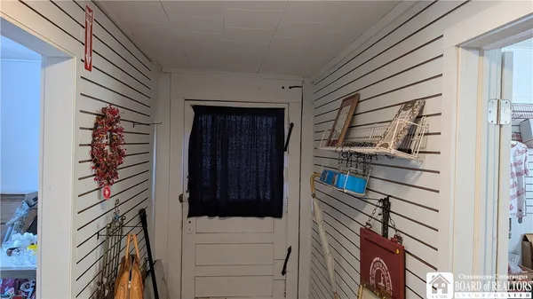 $975 | 44 East Main Street, Westfield, NY 14787