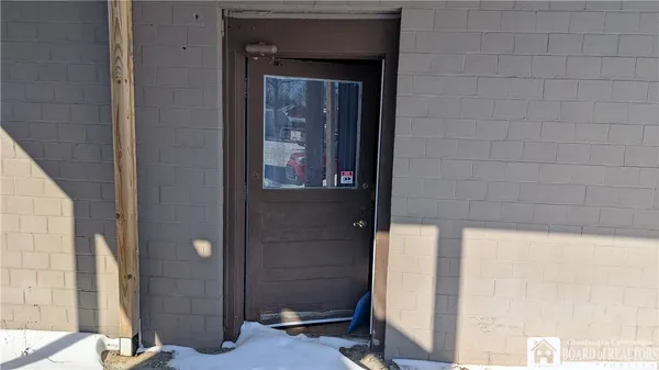 $975 | 44 East Main Street, Westfield, NY 14787