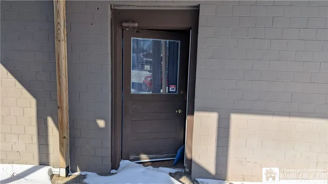 $1,050 | 44 East Main Street, Westfield, NY 14787