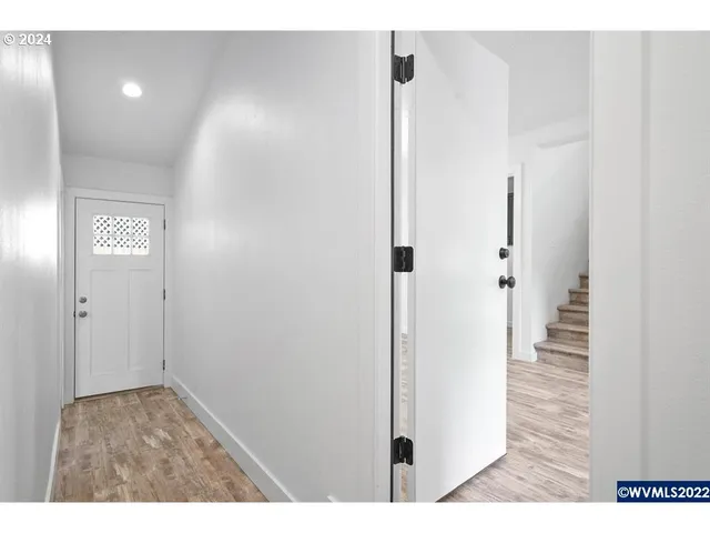 $649,900 | 1117 6th Street Northwest, Salem, OR 97304