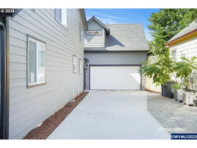 $649,900 | 1117 6th Street Northwest, Salem, OR 97304