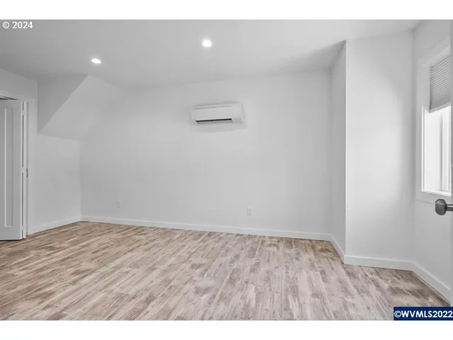 $649,900 | 1117 6th Street Northwest, Salem, OR 97304