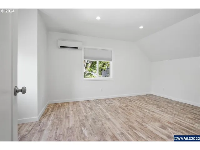 $649,900 | 1117 6th Street Northwest, Salem, OR 97304