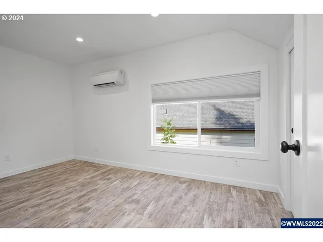 $649,900 | 1117 6th Street Northwest, Salem, OR 97304