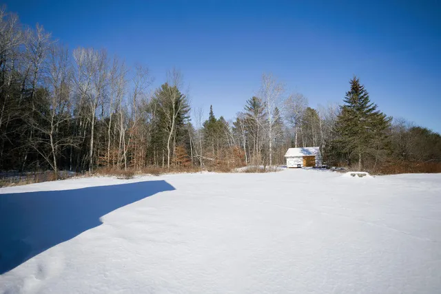 $325,000 | 143 Voter Hill Road, Farmington, ME 04938