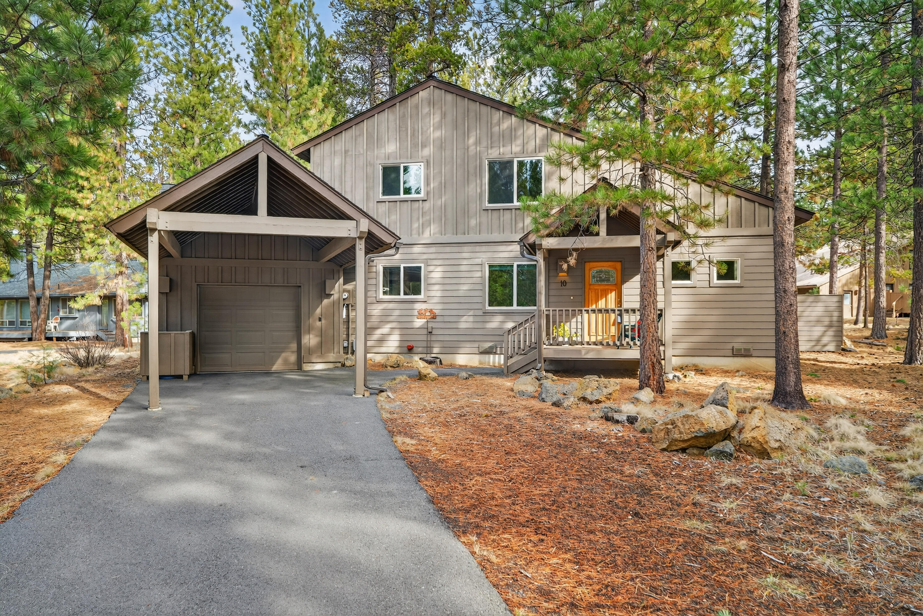 57532 Tamarack Lane, Unit 10 Sunriver, OR 97707 - Photo 20 of 21 Oversized Single Car garage & Carport