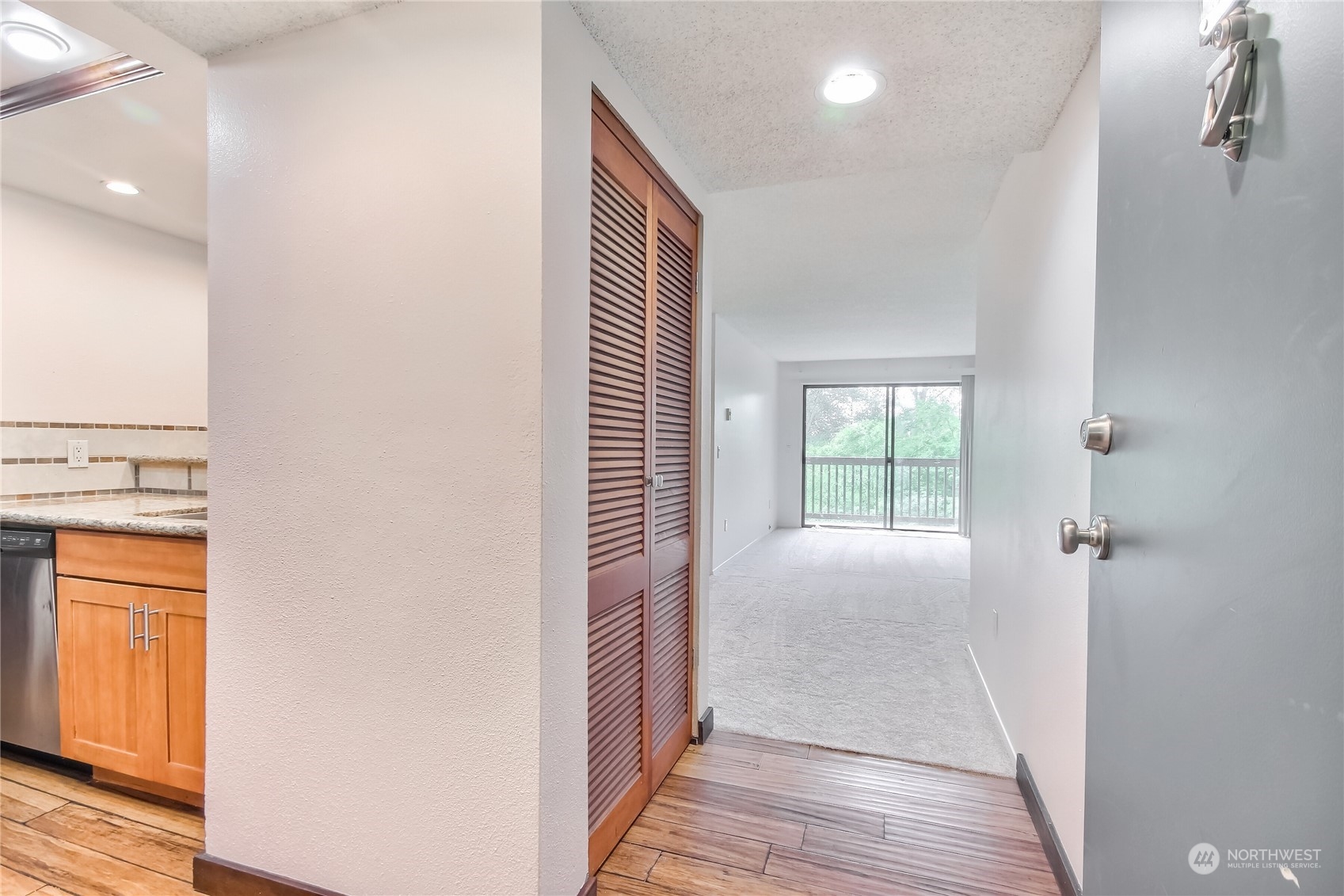 701 Southwest 5th Court, Unit B305 Renton, WA 98057 - Photo 3 of 22 Gallery Image 3
