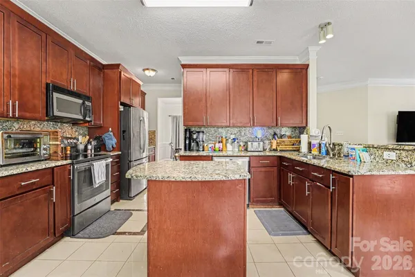 $425,000 | 10529 Old Bridge Lane, Charlotte, NC 28269