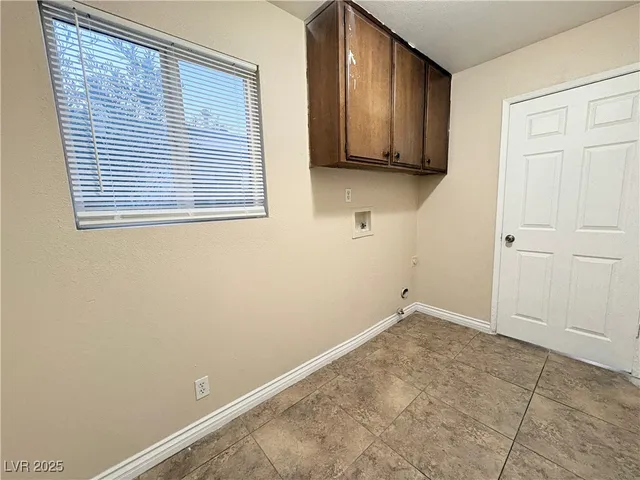 $1,950 | 4732 Monterrey Avenue, Las Vegas, NV 89121