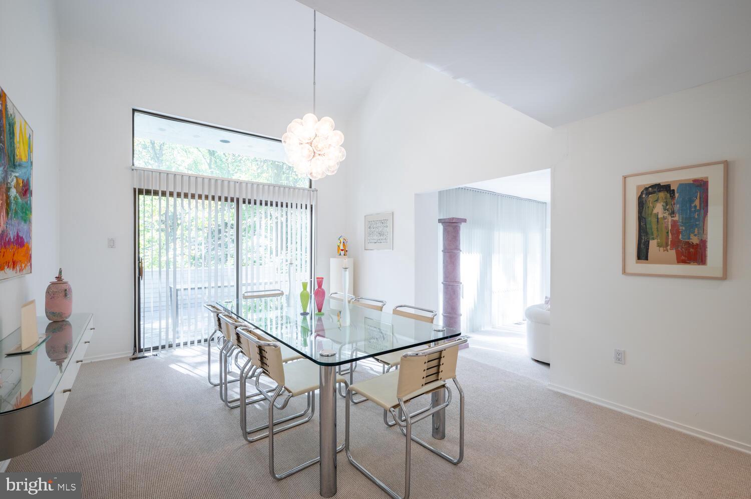 6908 Persimmon Tree Road Bethesda, MD 20817 - Photo 18 of 60