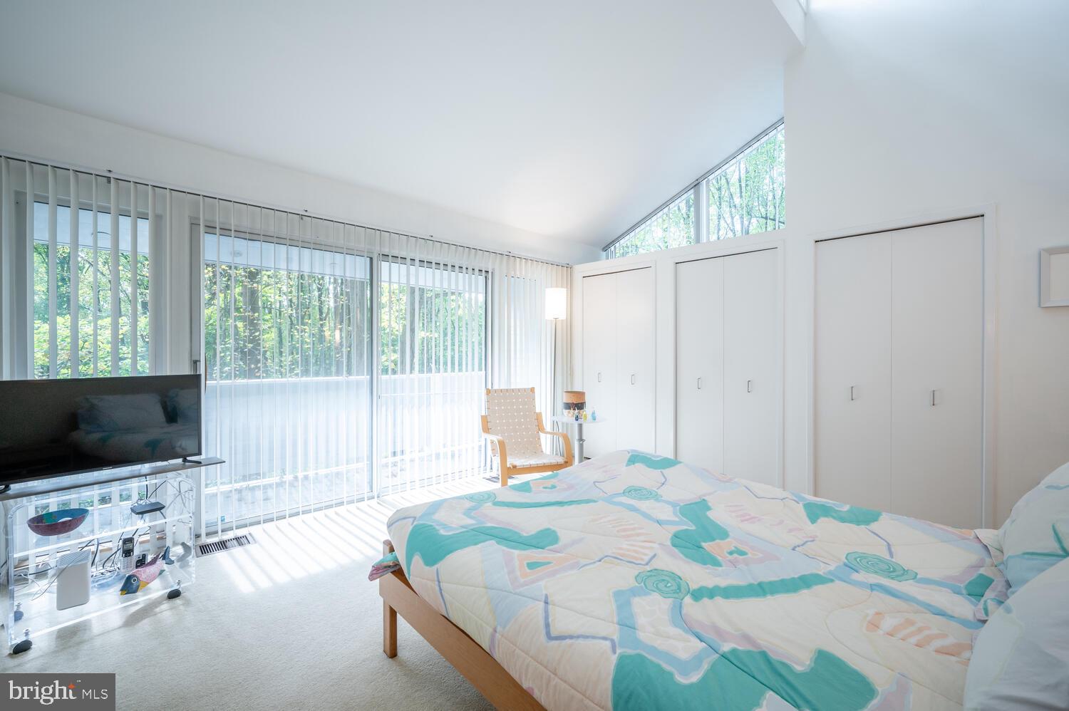 6908 Persimmon Tree Road Bethesda, MD 20817 - Photo 43 of 60 Second primary suite