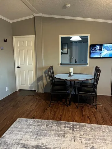 $325,000 | 540 Northwest Uu Highway, Centerview, MO 64019