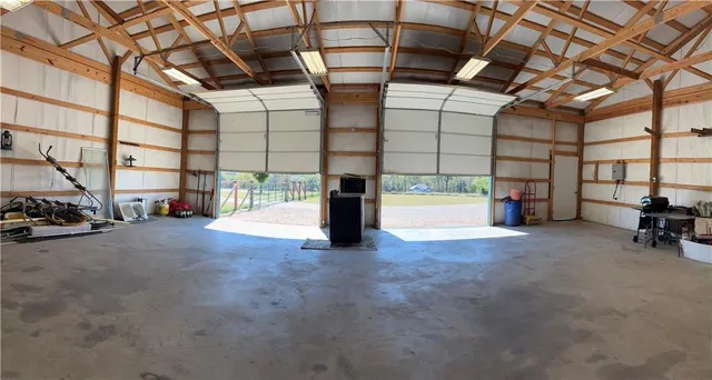 $325,000 | 540 Northwest Uu Highway, Centerview, MO 64019