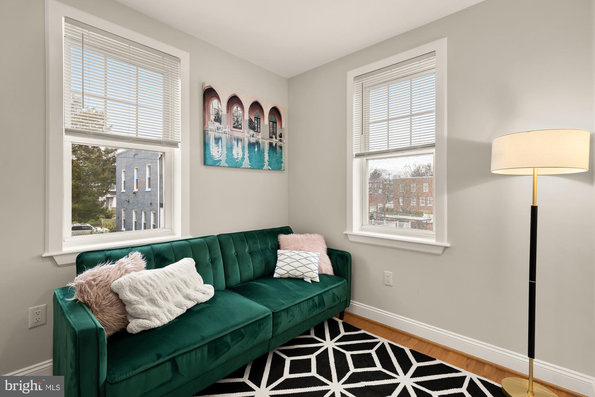 729 Roxboro Place Northwest Washington, DC 20011 - Photo 11 of 22