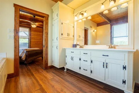 $1,495,000 | 4700 Farm To Market Road 922, Valley View, TX 76272