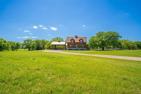 $1,495,000 | 4700 Farm To Market Road 922, Valley View, TX 76272