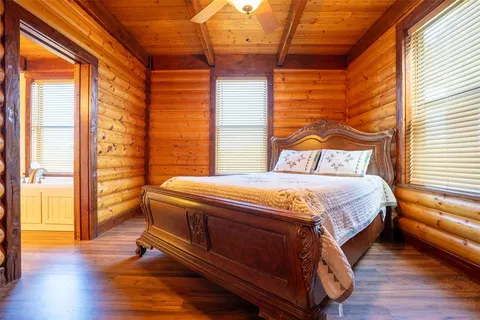 $1,495,000 | 4700 Farm To Market Road 922, Valley View, TX 76272