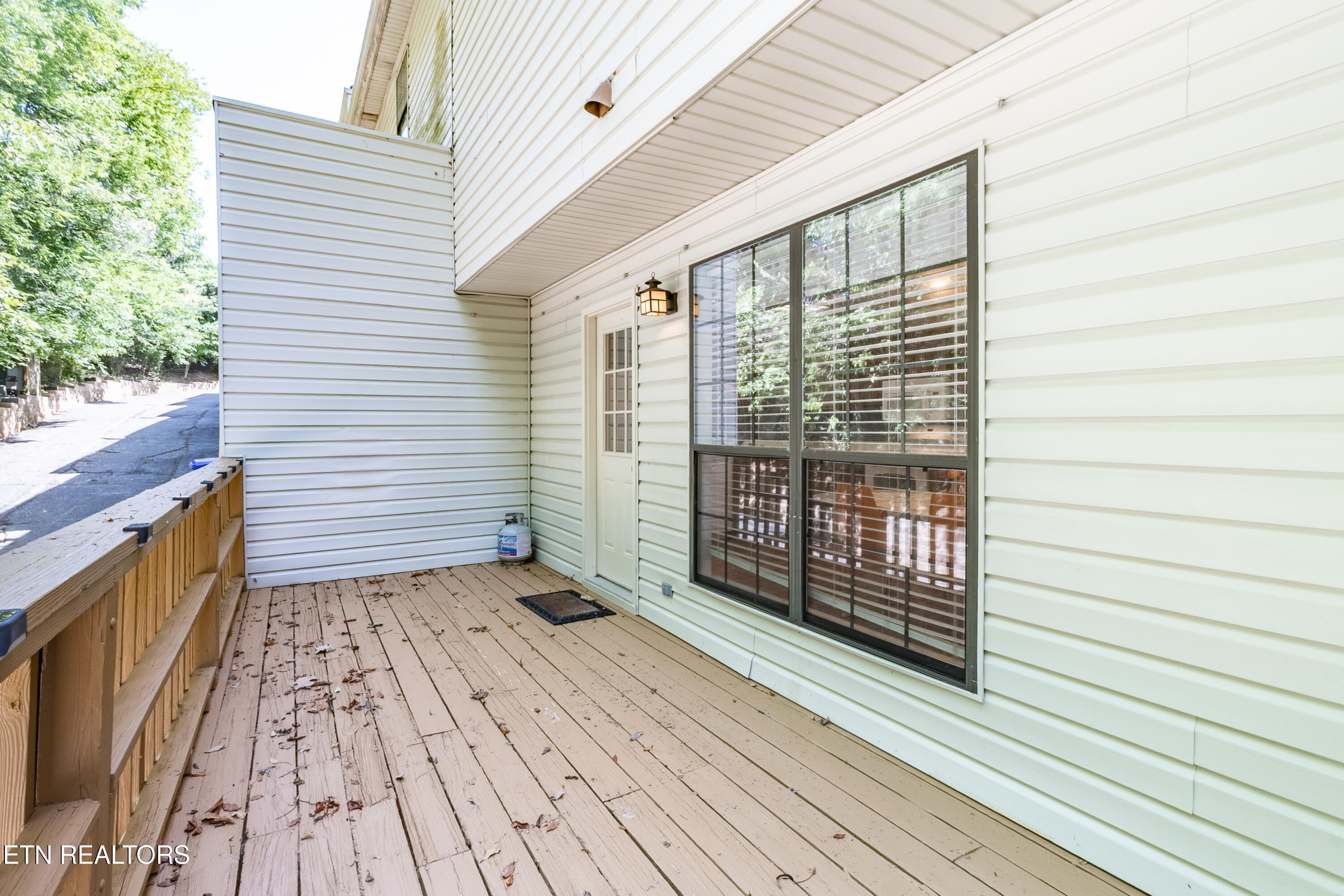 437 South Gallaher View Road Knoxville, TN 37919 - Photo 12 of 20 _D5A9454-HDR