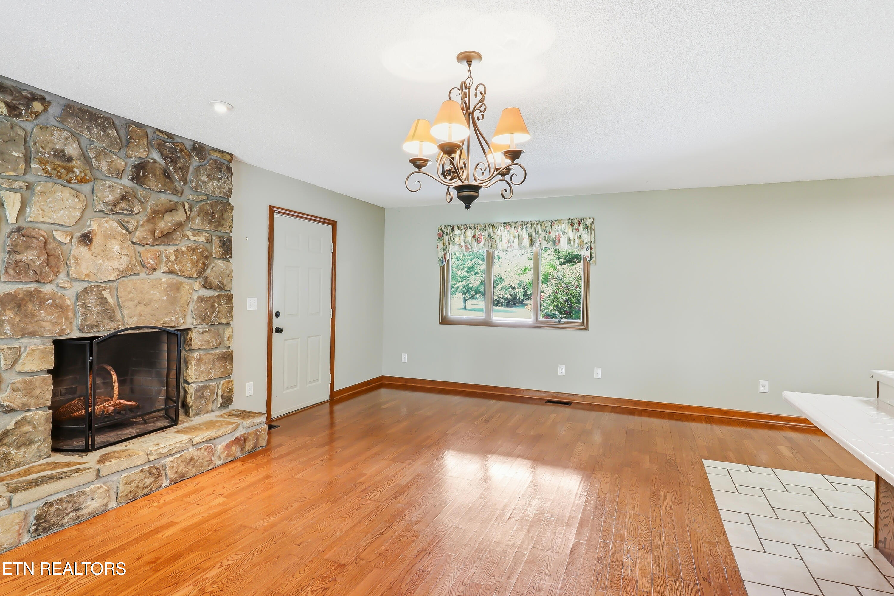 327 Sandy Lane Townsend, TN 37882 - Photo 8 of 53 FINAL-6