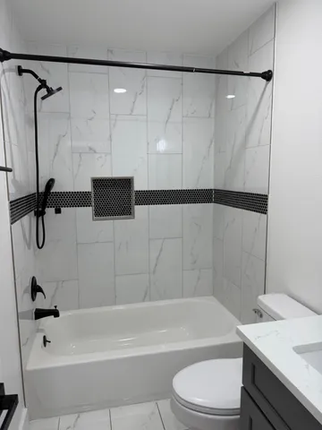 $2,300 | 2014 Pecan Street, Bastrop, TX 78602