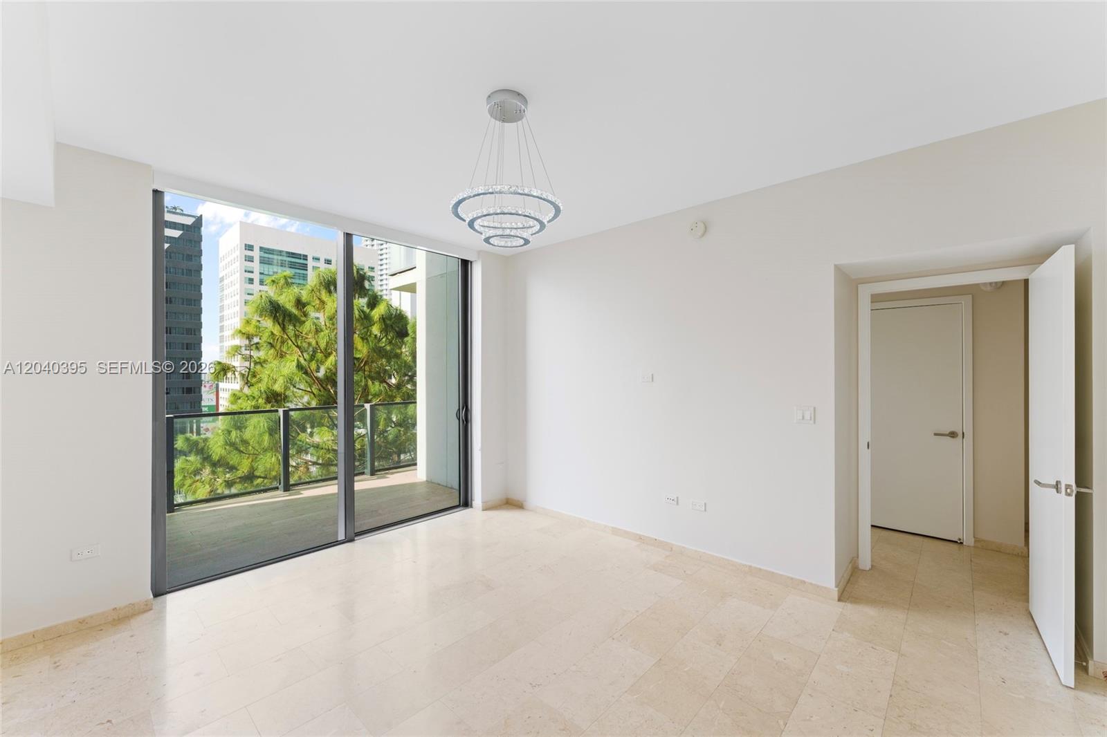 88 Southwest 7th Street, Unit 712 Miami, FL 33130 - Photo 14 of 22