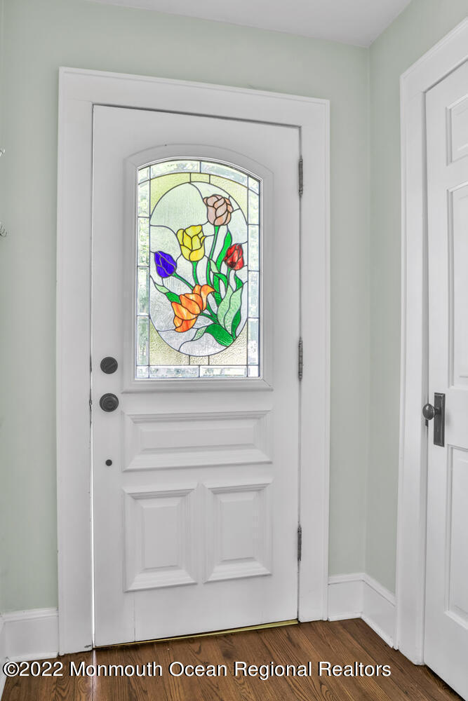 214 Cooper Road Red Bank, NJ 07701 - Photo 11 of 24 Foyer