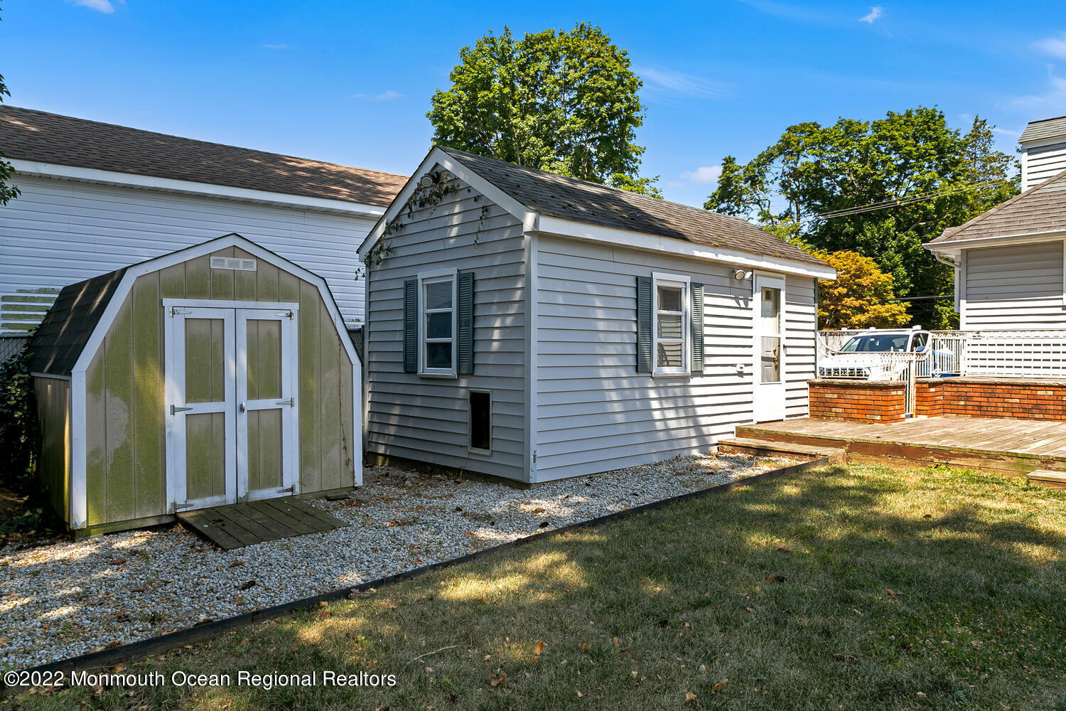 214 Cooper Road Red Bank, NJ 07701 - Photo 20 of 24 She and Garage