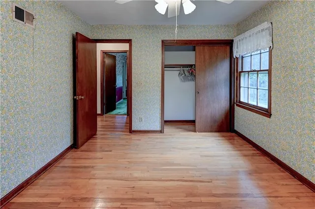 $298,000 | 4100 North Tracy Avenue, Kansas City, MO 64116