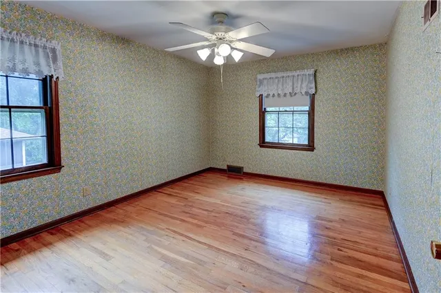 $298,000 | 4100 North Tracy Avenue, Kansas City, MO 64116