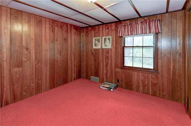 $298,000 | 4100 North Tracy Avenue, Kansas City, MO 64116