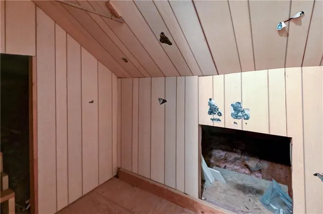 $298,000 | 4100 North Tracy Avenue, Kansas City, MO 64116