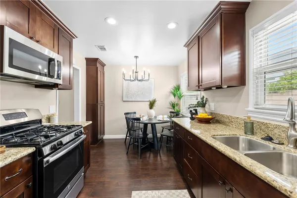 $4,500 | 232 Olive Place, Brea, CA 92821