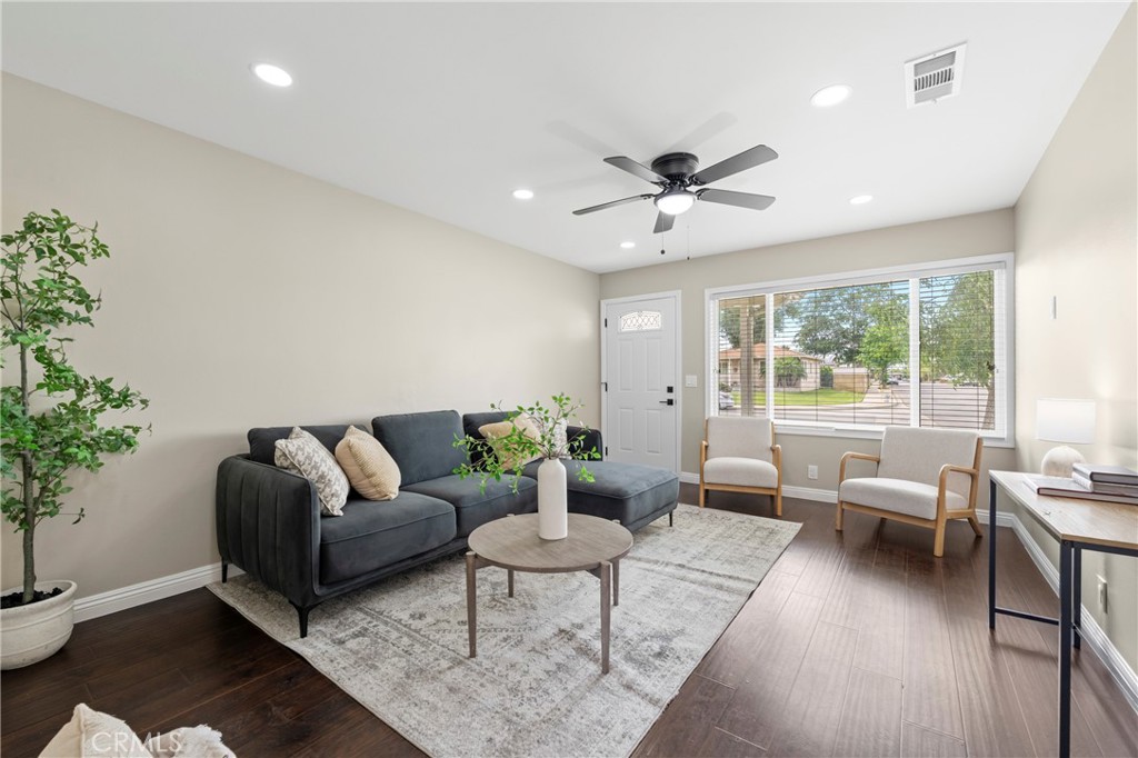 232 Olive Place Brea, CA 92821 - Photo 4 of 26