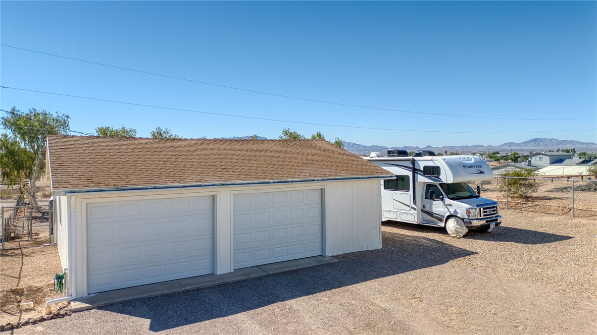 4826 Powell Lake Road Topock, AZ 86436 - Photo 5 of 58 Garage