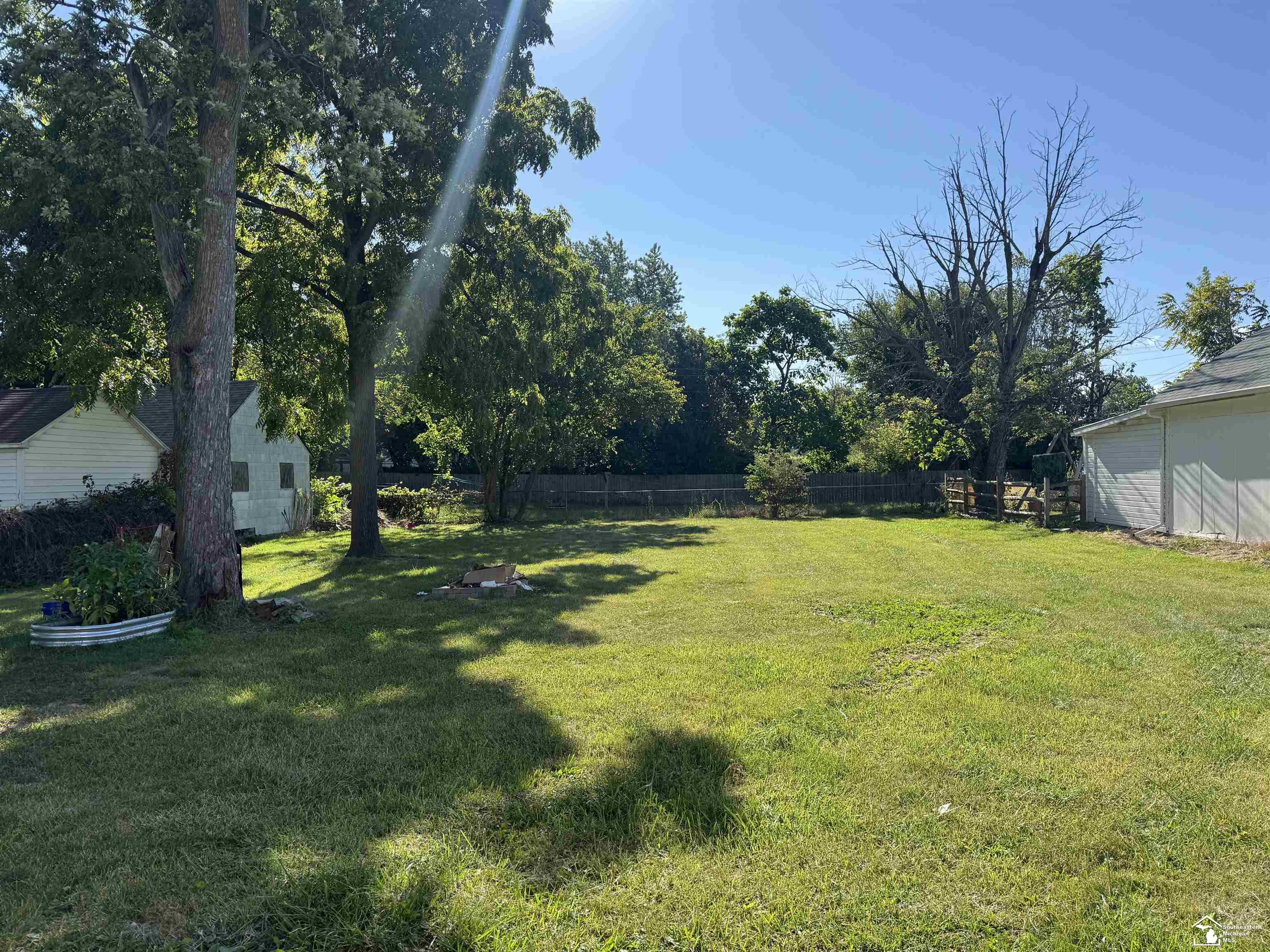 815 Union Street Monroe, MI 48161 - Photo 4 of 9