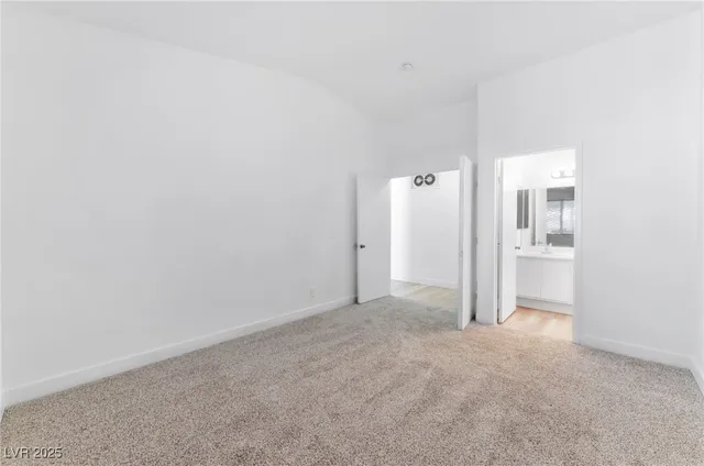 $469,999 | 2551 Boulder Point Court, Las Vegas, NV 89115