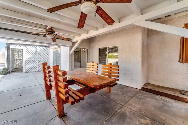 $469,999 | 2551 Boulder Point Court, Las Vegas, NV 89115