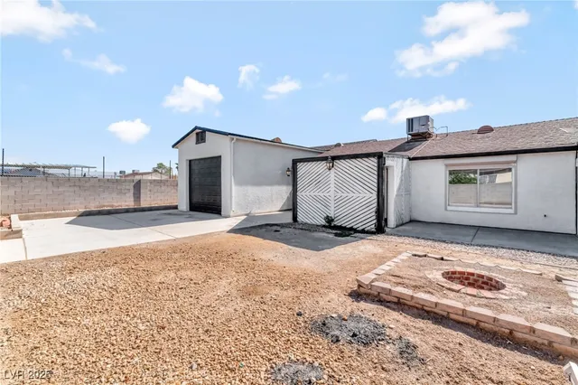 $469,999 | 2551 Boulder Point Court, Las Vegas, NV 89115