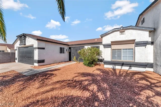 $469,999 | 2551 Boulder Point Court, Las Vegas, NV 89115