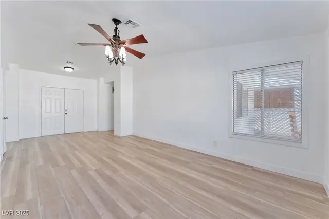 $469,999 | 2551 Boulder Point Court, Las Vegas, NV 89115