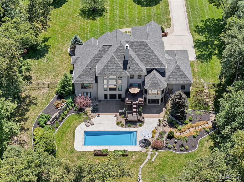 725 Crown Pointe Farms Defiance, MO 63341 - Photo 3 of 92