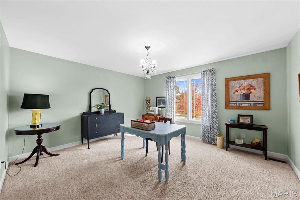 725 Crown Pointe Farms Defiance, MO 63341 - Photo 44 of 92