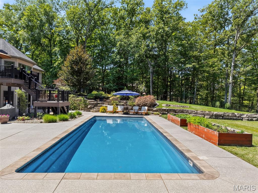 725 Crown Pointe Farms Defiance, MO 63341 - Photo 74 of 92