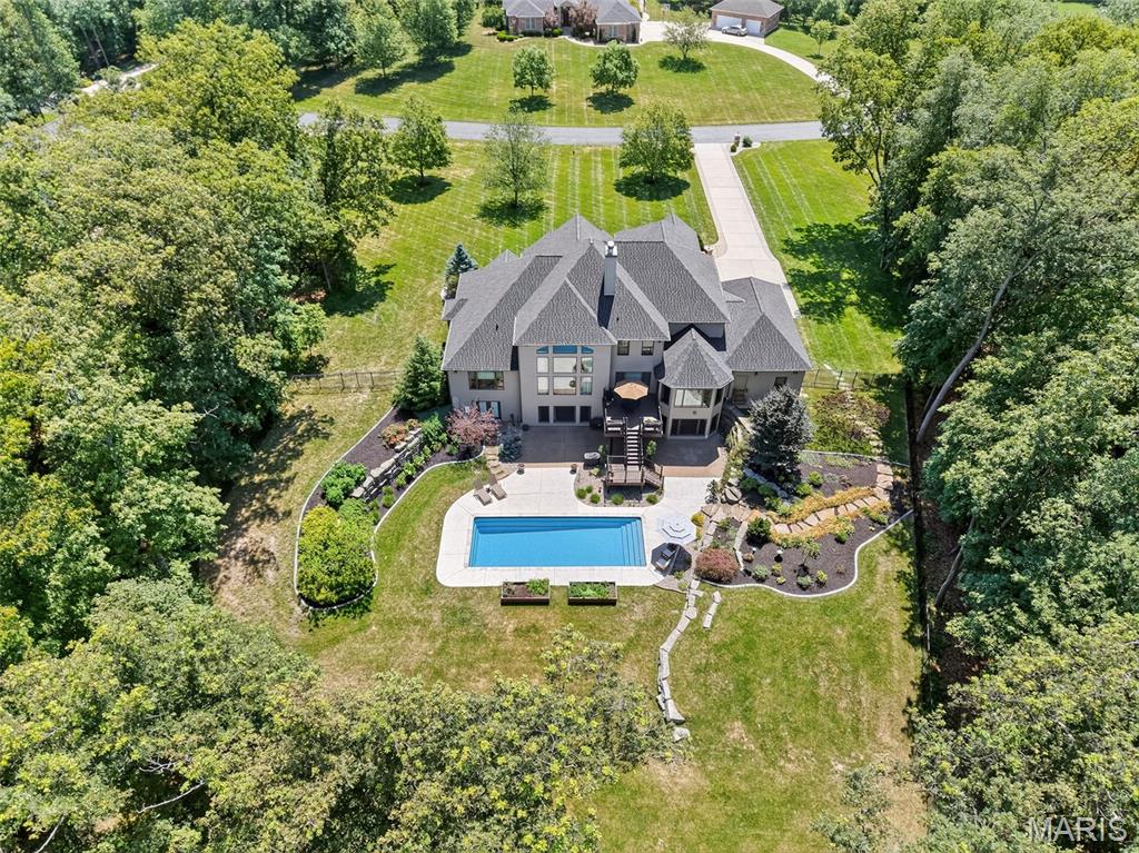 725 Crown Pointe Farms Defiance, MO 63341 - Photo 82 of 92