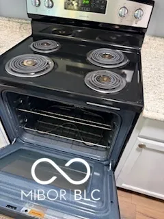 $185,000 | 8410 Glenwillow Lane, Unit 205, Indianapolis, IN 46278