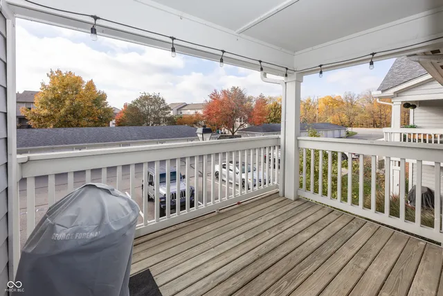 $185,000 | 8410 Glenwillow Lane, Unit 205, Indianapolis, IN 46278