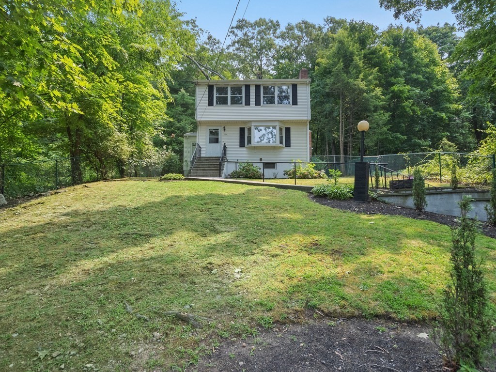 124 Sibley Road Waltham, MA 02453 - Photo 31 of 37